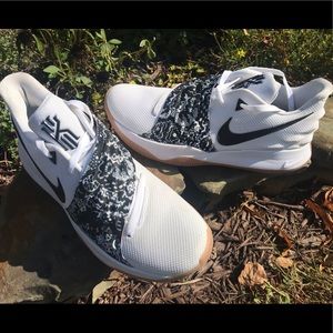 Kylie Irving Nike Men’s Shoes (11)